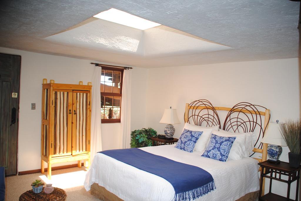 Old Taos Guesthouse B&B Bilik gambar